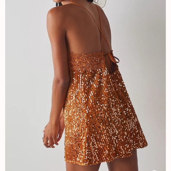 Final price 🍓NWT Free People sequin dress - Picture 2 of 4